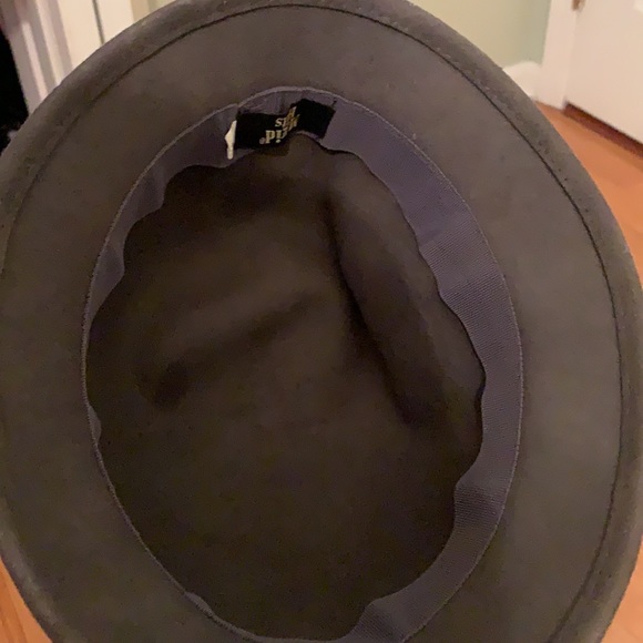 Hat - Picture 2 of 2